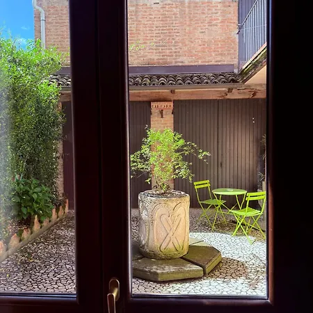 Dimora '800 Vendégház Ferrara